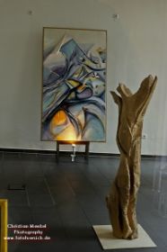 Ausstellung Antoniushof - Wishful thinking u die Skulptur Wachstum - Foto von Christan Merkel - image.jpg